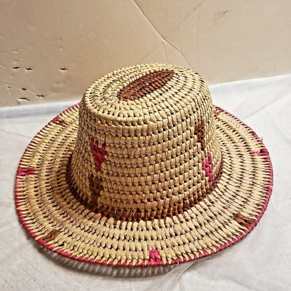 Woven hat is hand made and is 9 inches - Picture 2 of 2